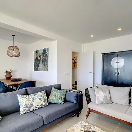 Apartment Boulevard Renovated Iberia